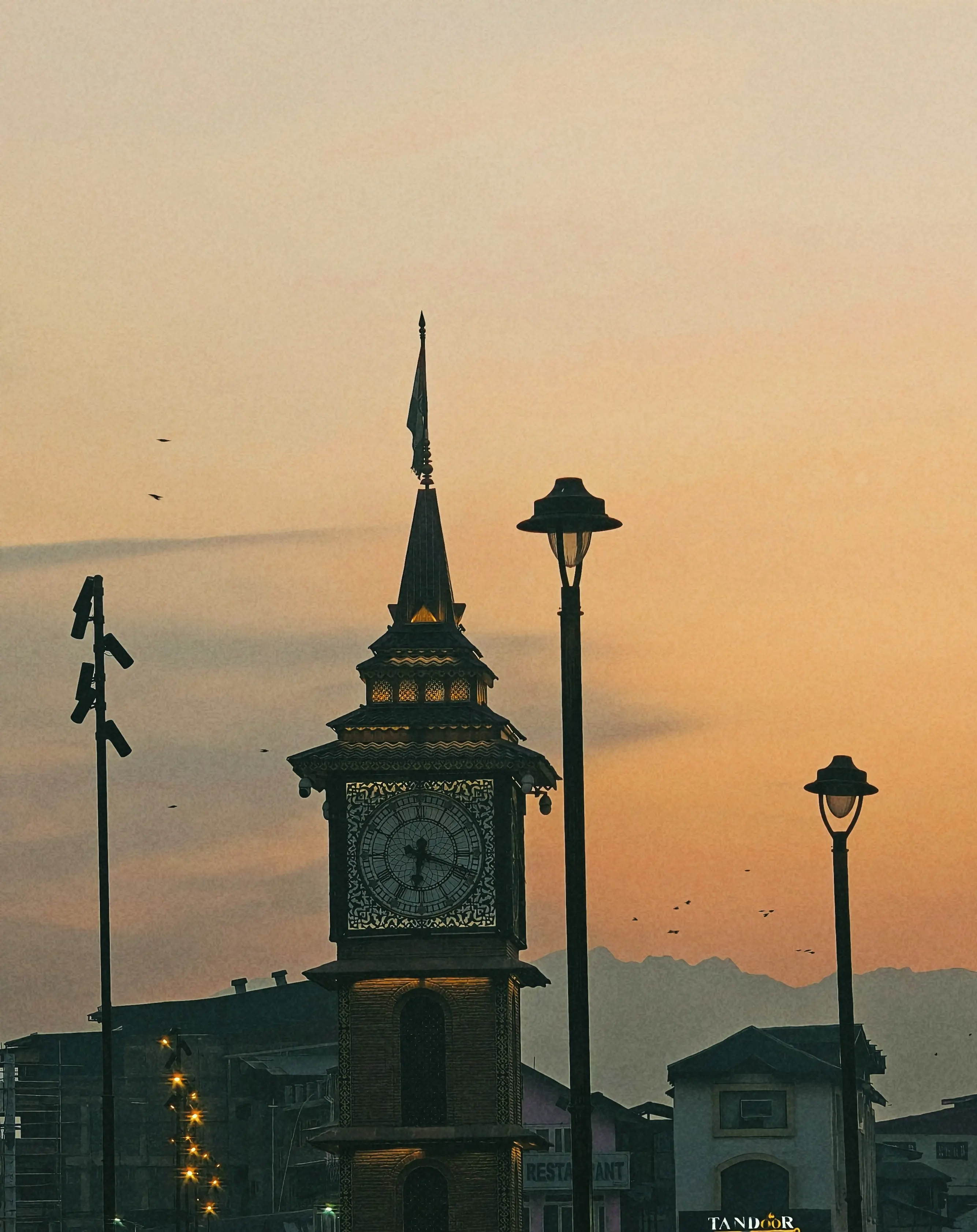 SHYAMBAZAR, STREET — frame 02